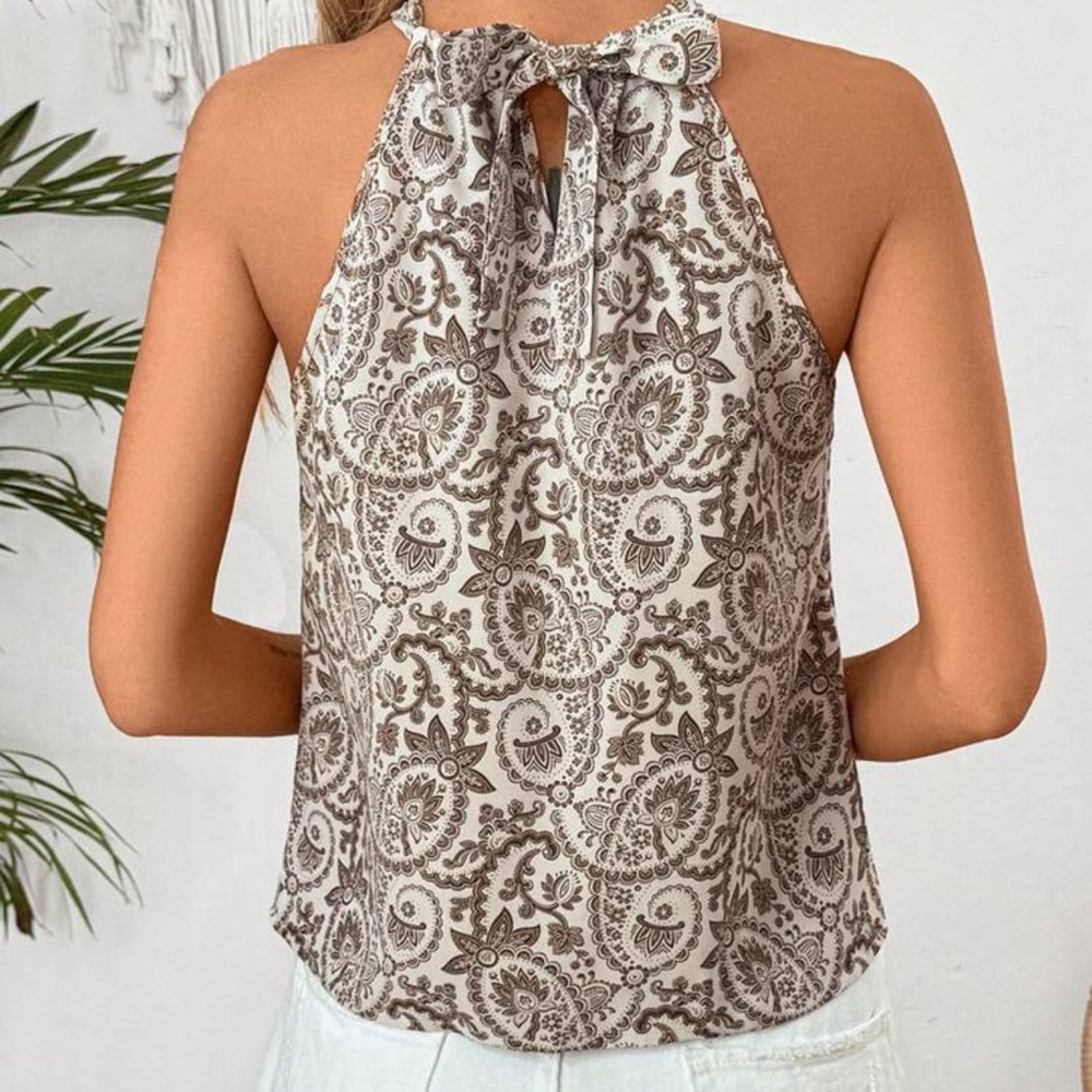 New Halter Tank Top - Picture 2 of 7